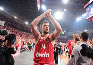 H απάντηση του Βεζένκοφ για τις ιαχές «MVP» του κόσμου στο ΣΕΦ