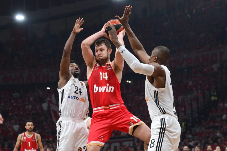 Τρεις ομάδες έκαναν το 2-0 στα playoffs της Euroleague – Μόνο η Εφές ισοφάρισε σε 1-1