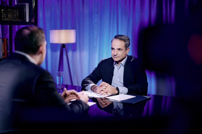 Μητσοτάκης: Συνεχίζει την παροχολογία και θέλει και τρίτη θητεία – «Δεν ψάχνω για καυγά με την Τουρκία»