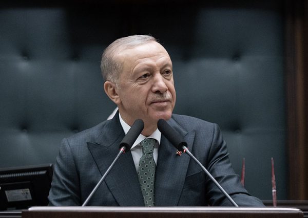 Ερντογάν: Το CHP σημαίνει χούντα – Από το 1950 δεν υπάρχετε στις κάλπες και έκτοτε ελπίζετε σε πραξικοπήματα