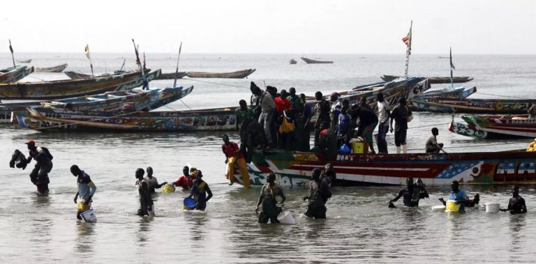 Κονγκό: Σκάφος έπιασε φωτιά και βυθίστηκε – 50 νεκροί, πάνω από εκατό αγνοούμενοι [βίντεο]