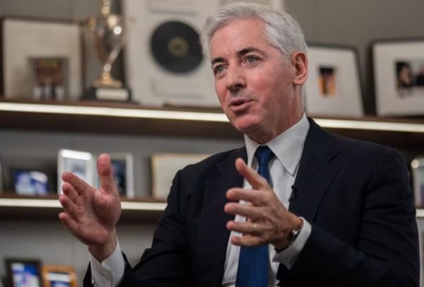 Δασμοί – Άκμαν: Ο Τραμπ χάνει την εμπιστοσύνη του επιχειρηματικού κόσμου – Δεν είναι αυτό που ψηφίσαμε