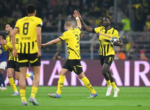Άνοιξε το σκορ η Ντόρτμουντ με πέναλτι του Γκιρασί (vid)
