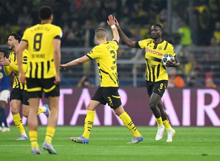 Άνοιξε το σκορ η Ντόρτμουντ με πέναλτι του Γκιρασί (vid)