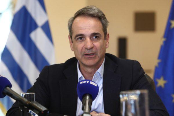 Μητσοτάκης: Θριαμβολογίες για το φιλοδώρημα σε ενοικιαστές σε βίντεο στο TikTok