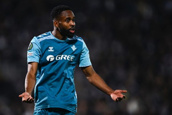 Πρόκριση με Μπακαμπού για την Μπέτις (1-1) – Αγχώθηκε, αλλά πέρασε η Φιορεντίνα (2-2, vids)