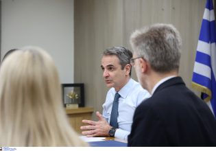 Γαλάζιο αντάρτικο για τις αυξήσεις στους ενστόλους