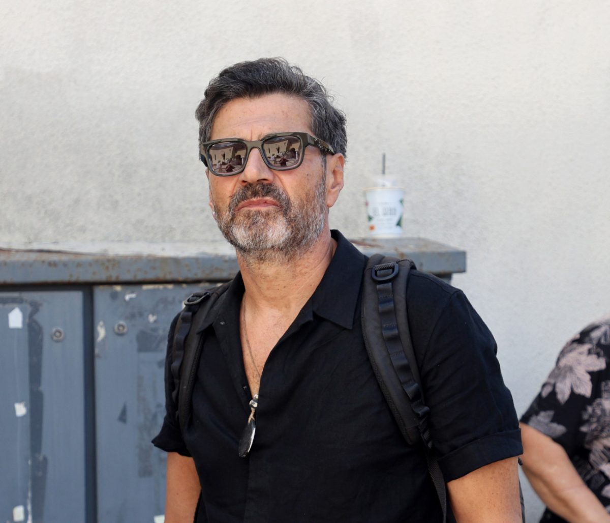 Κώστας Φαλελάκης: «Eίναι κατάφωρη αδικία ο αποκλεισμός των ανδρών από την παρένθετη μητρότητα»