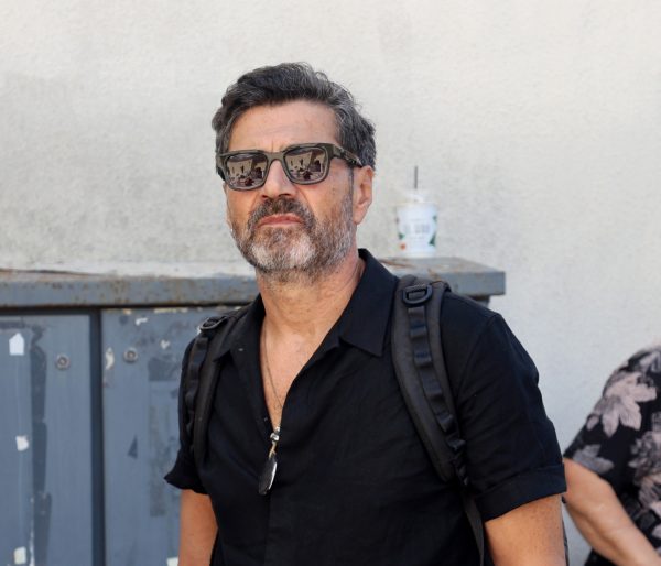 Κώστας Φαλελάκης: «Eίναι κατάφωρη αδικία ο αποκλεισμός των ανδρών από την παρένθετη μητρότητα»