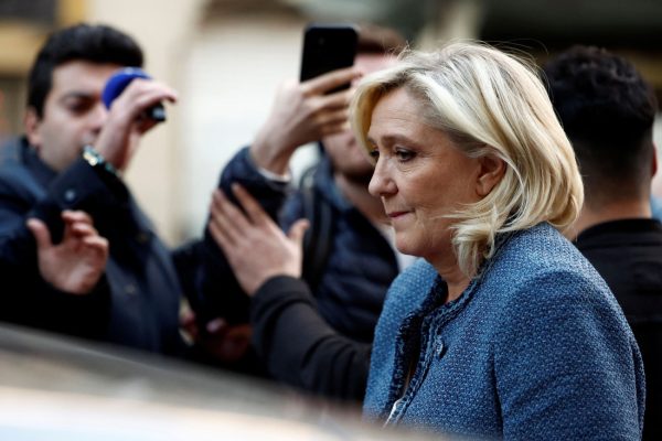 Πώς η καταδίκη της Λεπέν θα μπορούσε να αναδιαμορφώσει τη γαλλική πολιτική