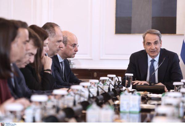 ΟΣΕ: Μετά από 6 χρόνια στην κυβέρνηση και 57 νεκρούς ο Μητσοτάκης ανακοίνωσε σύστημα για να μην κινούνται τρένα με αντίθετη πορεία στην ίδια γραμμή