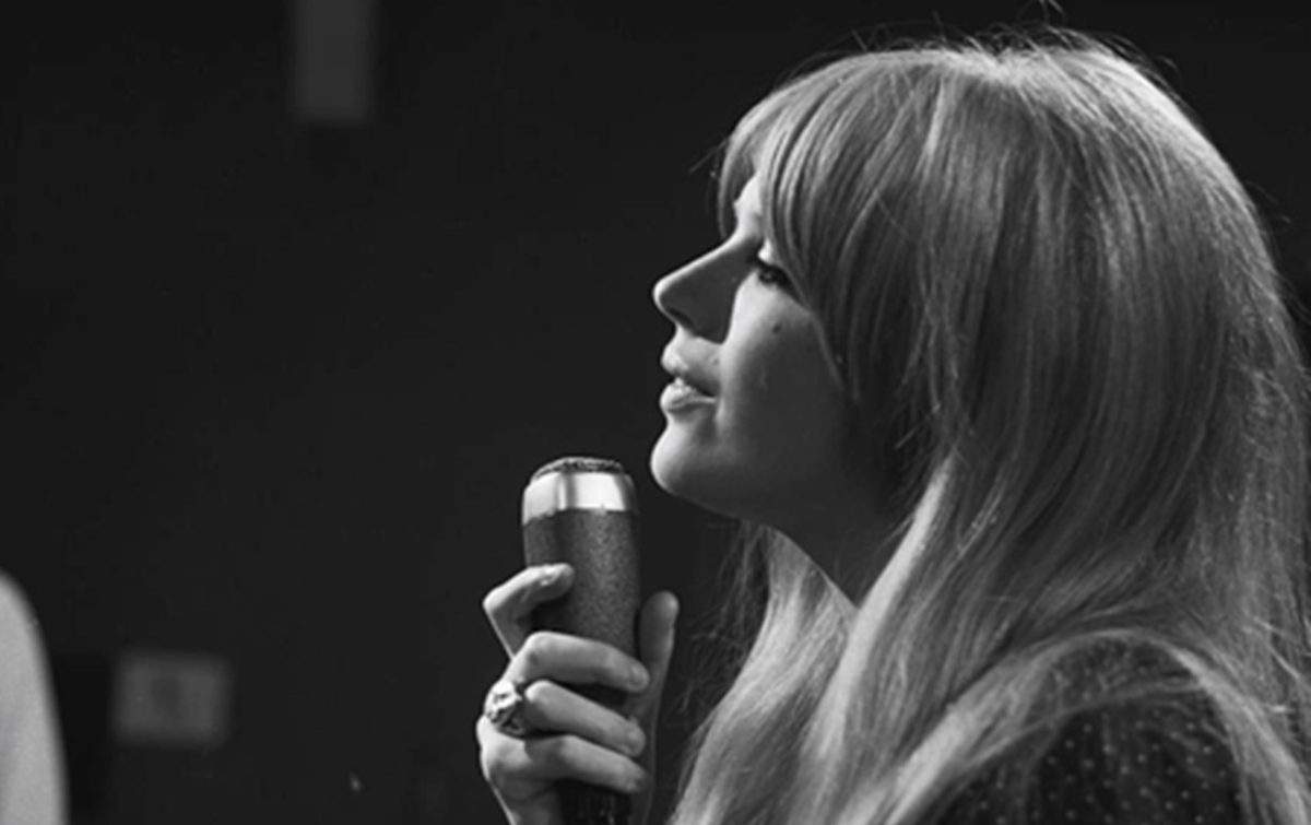 Μάριαν Φέιθφουλ: Μεγάλη καριέρα, μικρός τραπεζικός λογαριασμός