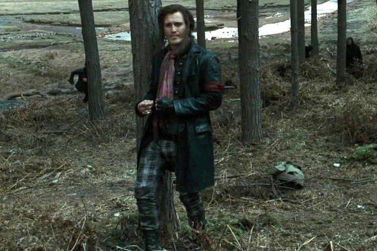 Nικ Μόραν: Ο ηθοποιός του «Χάρι Πότερ» μεταφέρθηκε εσπευσμένα στο νοσοκομείο – Η κατάσταση της υγείας του