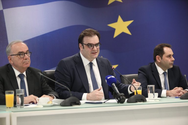 Ετσι θα λάβουν τα 250 ευρώ οι συνταξιούχοι – Τα ποσά για τους ενοικιαστές