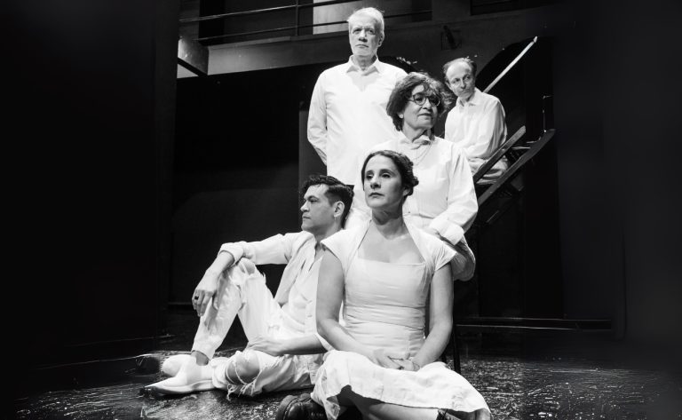 Οι «Βρυκόλακες» του Ερρίκου Ίψεν… έρχονται στο θέατρο ΕΛΕΡ