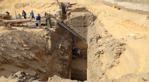 Αίγυπτος: Τι γνωρίζουν οι αρχαιολόγοι για τον βασιλικό τάφο ανώνυμου Φαραώ