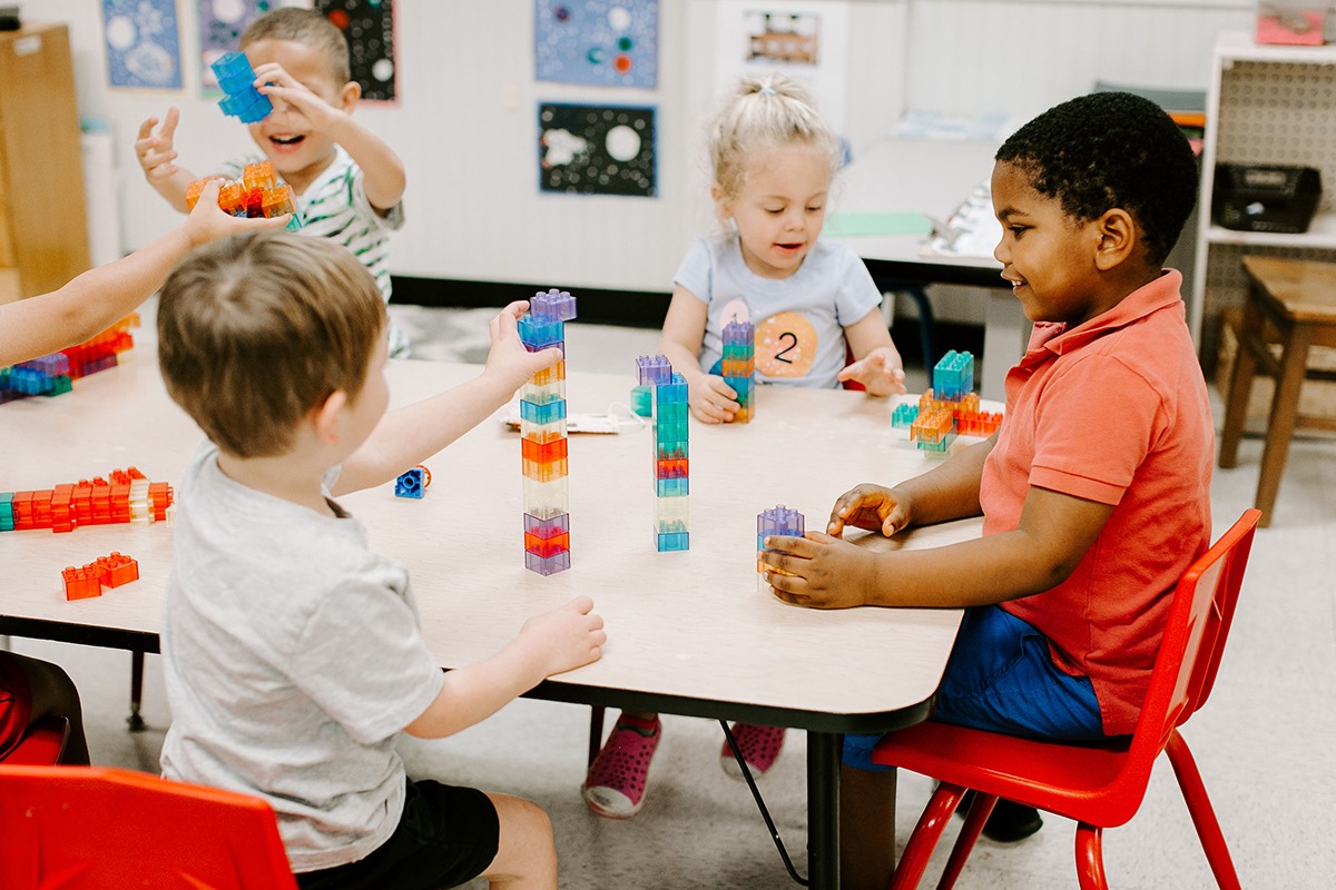Η κυβέρνηση Τραμπ θα έχει λύσει το ιατρικό μυστήριο του αυτισμού «μέχρι τον Σεπτέμβριο»