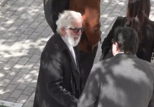 Πέτρος Φιλιππίδης: «Έκρηξη» του ηθοποιού στο δικαστήριο για αναφορά σε φιλί στην Άννα Μαρία Παπαχαραλάμπους