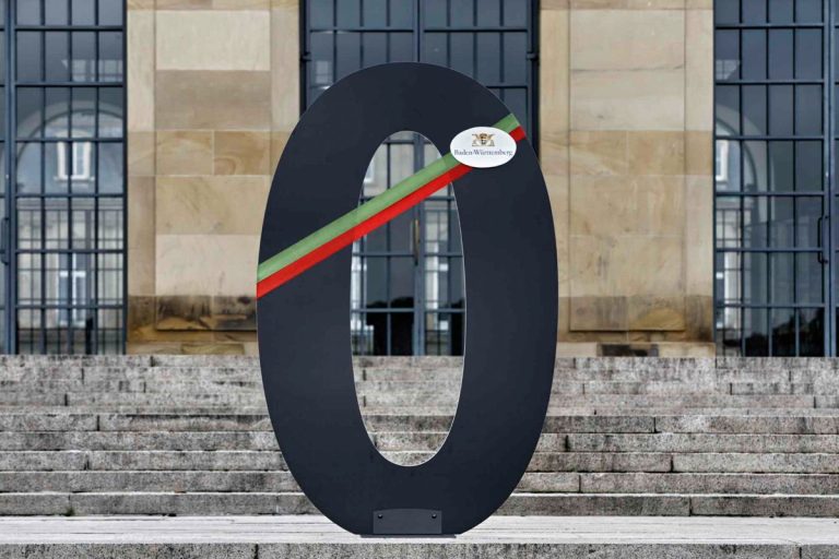 Τέλος για το «Μαύρο Μηδέν» Η Γερμανία ξεκινά τις δαπάνες