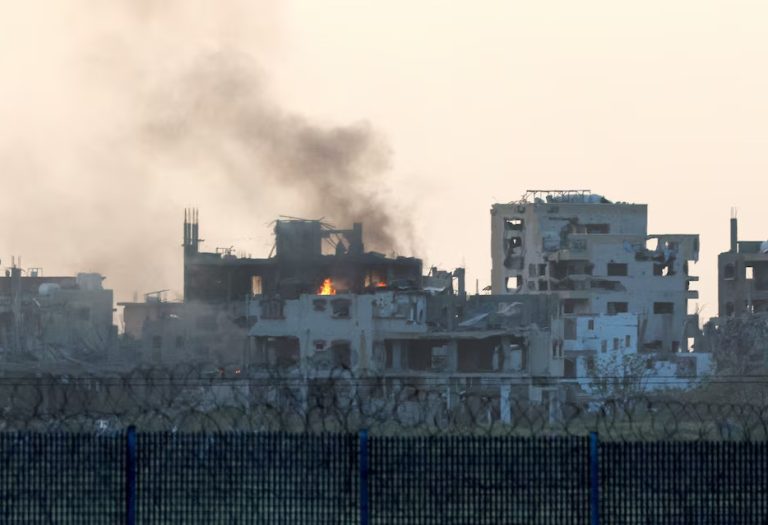 «Μια προειδοποίηση για το μέλλον»: Ο υπουργός Άμυνας του Ισραήλ για τις επιθέσεις στη Συρία