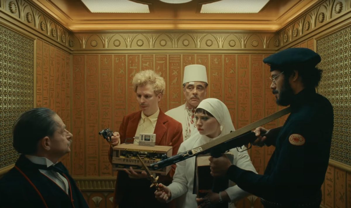 «The Phoenician Scheme»: Ο Γουές Άντερσον επιστρέφει με άλλη μια αισθητικά άρτια ταινία