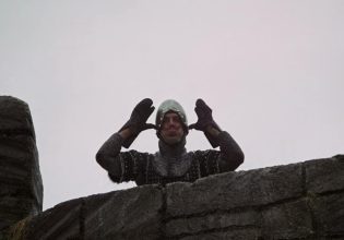 «Monty Python and the Holy Grail»: To παράλογο αριστούργημα που άλλαξε την κωμωδία για πάντα