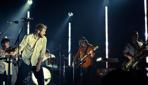 Η αυτοκαταστοφή, ο έρωτας και η απώλεια: Ο Τζάστιν Βέρνον για τους δρόμους που οδήγησαν στο «Sable, Fable»