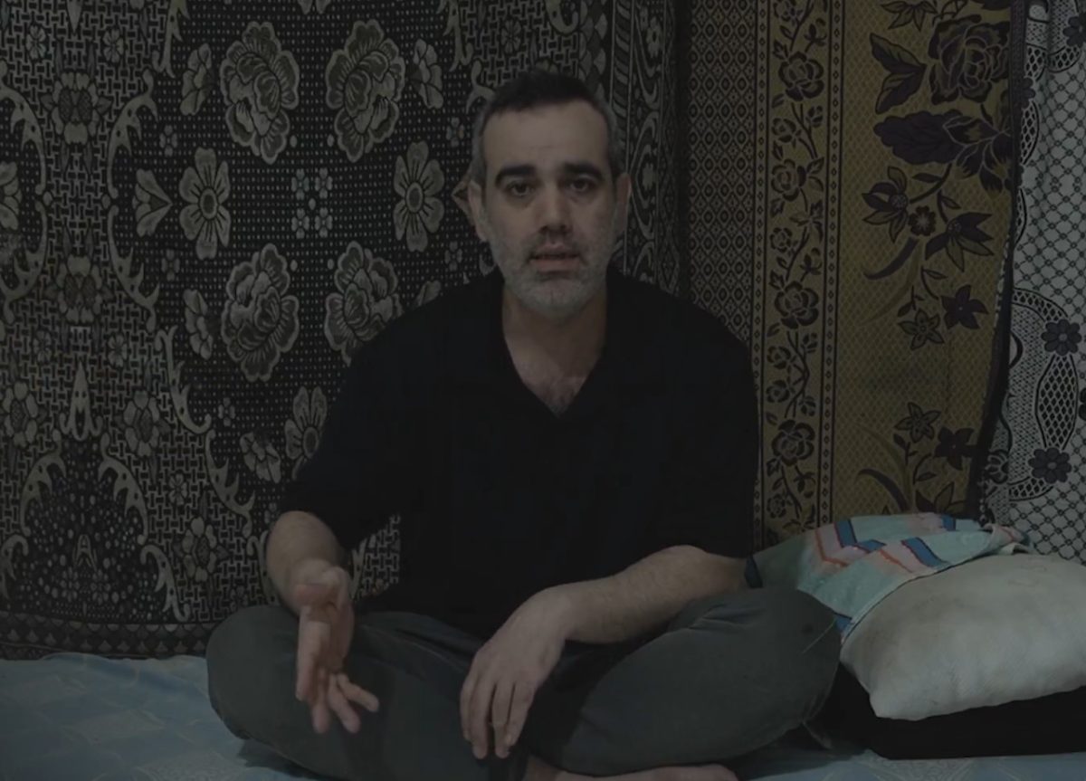 «Νετανιάχου, εσύ είσαι ο λόγος που είμαι εδώ» – Η Χαμάς έδωσε στη δημοσιότητα βίντεο με Ισραηλινό όμηρο