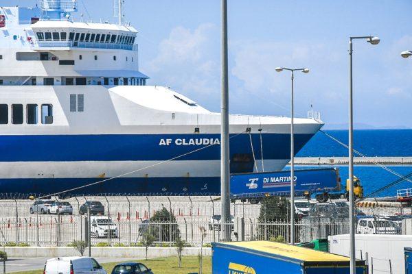 Πάτρα: Καταγγελίες για «εγκληματικές παραλείψεις» μετά τη φονική παράσυρση της 47χρονης στον καταπέλτη πλοίου