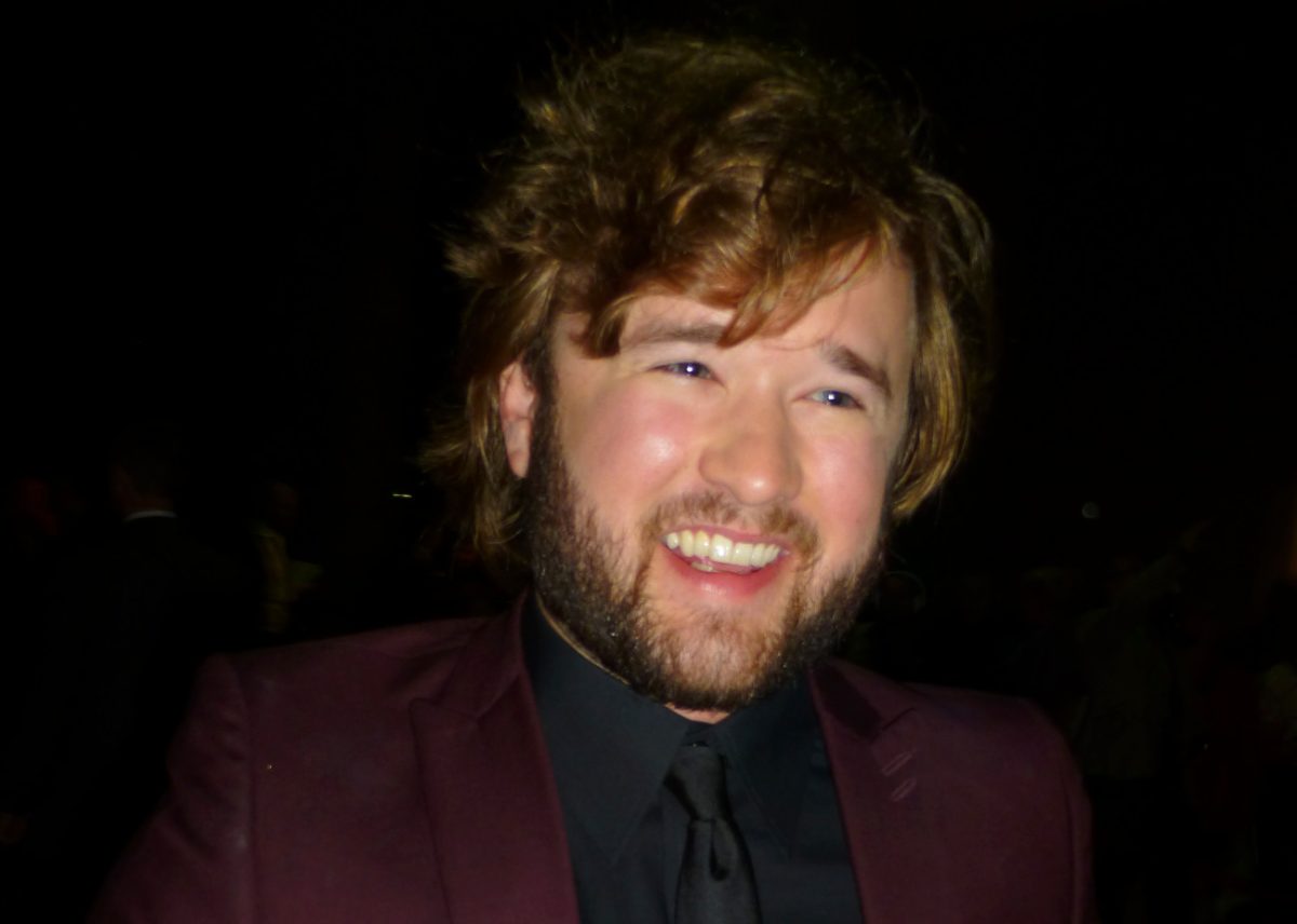 Ο Χάλεϊ Τζόελ Όσμεντ γύρισε τη πλάτη του στη λάμψη του Χόλιγουντ αλλά όχι και στις κακές συνήθειές του