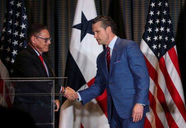 Ο Παναμάς απορρίπτει κατηγορηματικά την επιστροφή αμερικανικών στρατευμάτων στη χώρα