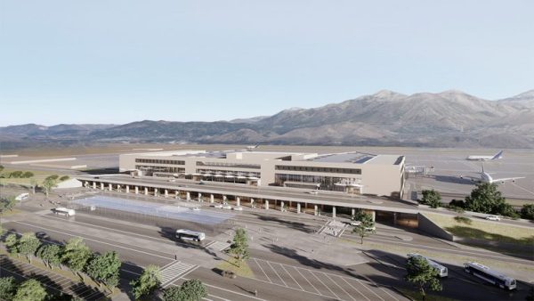 Κρήτη: Συνελήφθη 35χρονος που ήθελε να μπει με αναμμένο τσιγάρο σε αεροπλάνο