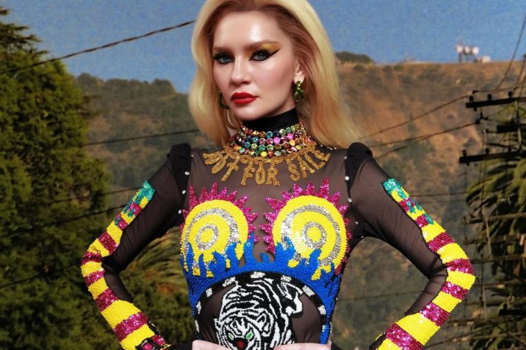 Άννα Σόροκιν: Η μεγαλύτερη απατεώνισσα και ψεύτικη κληρονόμος ετοιμάζει την επόμενη κίνηση της