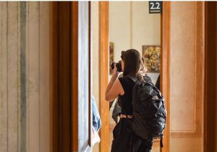 Δήμος Αθηναίων: Δωρέαν ξεναγήσεις σε τέσσερα ιστορικά κτίρια στις 5 και 6 Απριλίου