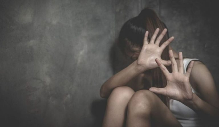 Θεσσαλονίκη: 38χρονος παρέσυρε σπίτι του 13χρονη και αποπειράθηκε να ασελγήσει εις βάρος της