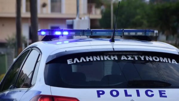 Ρέθυμνο: Πατέρας και γιος χτύπησαν με καμουτσίκι και ρόπαλο ανήλικους που έπαιζαν ποδόσφαιρο