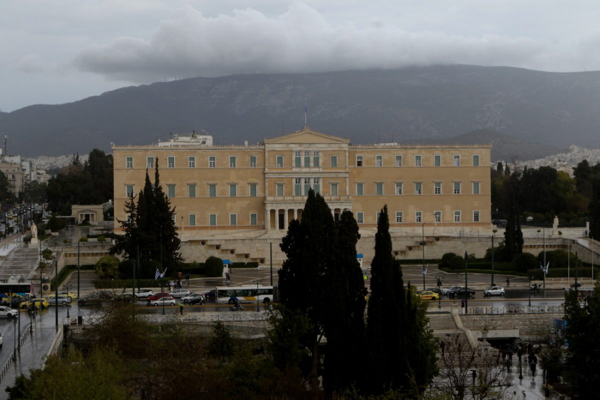 Καιρός: Νέα κακοκαιρία χειμωνιάτικου τύπου στο τέλος της εβδομάδας – Η πρόβλεψη Μαρουσάκη