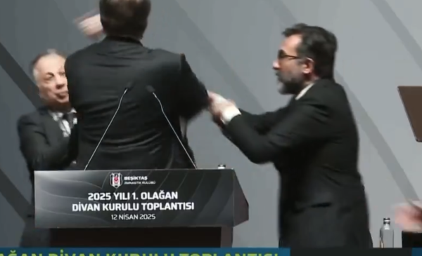 Τρομερή ένταση στη συνέλευση της Μπεσίκτας μεταξύ των παραγόντων της ομάδας