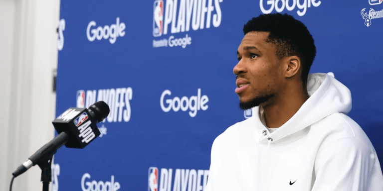 Αντετοκούνμπο: «Πρέπει να πω ότι δεν πιστεύω στους συμπαίκτες μου, αλλά αυτό θα ήταν ασέβεια» (vid)