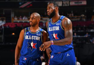 Λεμπρόν και Κρις Πολ θα γίνουν οι πρώτοι ενεργοί παίκτες που μπαίνουν στο Hall of Fame (vid)