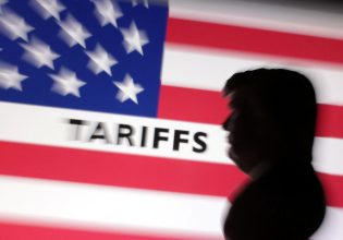 Οι δασμοί δεν θα φέρουν πίσω στις ΗΠΑ την παραγωγή – Τι λένε οι Αμερικανοί επιχειρηματίες