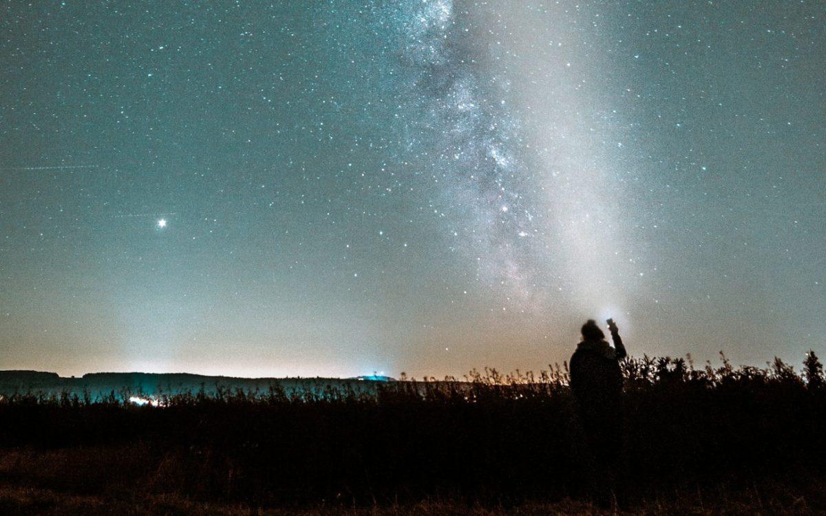 Άκρως Ζωδιακό: Τα Do’s και Don’ts στα ζώδια σήμερα [Τρίτη 29.04.2025]