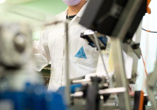 DEMO: Παραγωγικές επενδύσεις με όραμα την καθολική κάλυψη υγείας