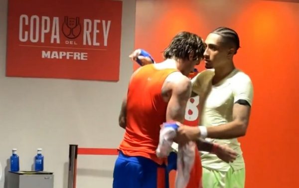 Μετά τον «πόλεμο» στο Αργεντινή – Βραζιλία, Ραφίνια και Ντε Πολ έκαναν… ανακωχή (vid)