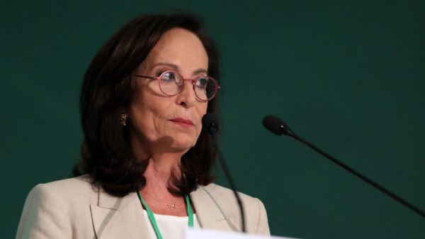 Διαμαντοπούλου: Ήρεμα νερά δεν σημαίνει ανεπίτρεπτη αδράνεια στην εξωτερική πολιτική