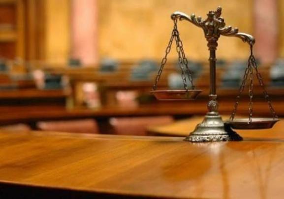 Δικηγορικοί Σύλλογοι για Τέμπη: Καταδικαστέα η προσπάθεια στοχοποίησης των δικηγόρων