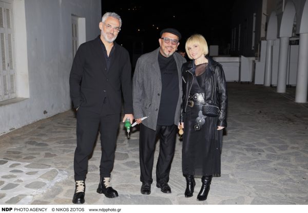 Ελεωνόρα Ζουγανέλη: Πασχαλινές διακοπές με τον σύντροφό της και τον πατέρα της στη Μύκονο