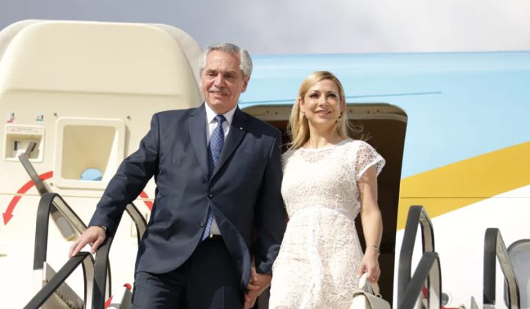 Αργεντινή: Ο πρώην πρόεδρος Φερνάντες θα δικαστεί για ενδοοικογενειακή βία σε βάρος της πρώην πρώτης κυρίας