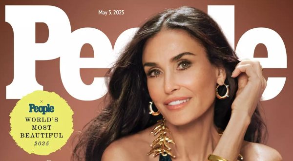 Η Ντέμι Μουρ στο εξώφυλλο του People – Ποτέ δεν ήταν πιο άνετη μέσα στο δέρμα της