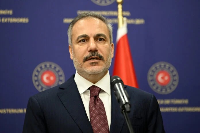 «Η Τουρκία δεν επιθυμεί καμία αντιπαράθεση με το Ισραήλ στη Συρία», δηλώνει ο Φιντάν